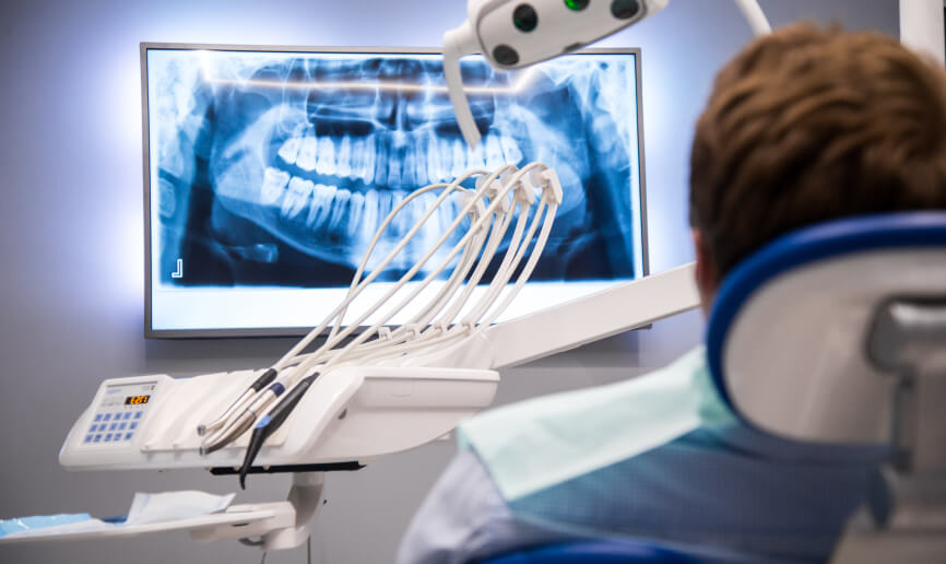 Patient's x-ray displayed for both dentist and patient to view.